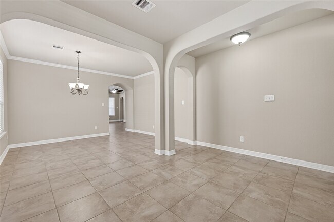 Building Photo - 30072 Willow Walk Lane