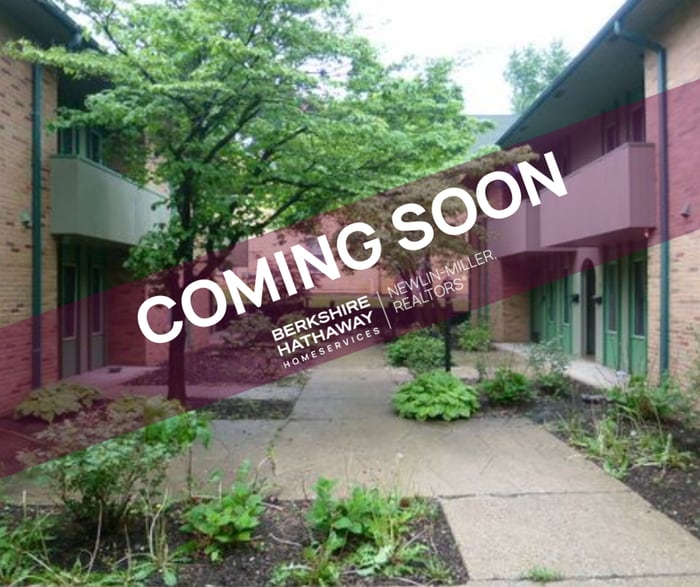 Primary Photo - 1 Bedroom Court Yard Level Apartment