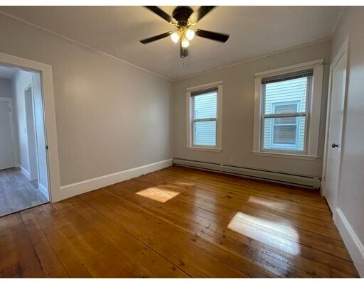 Foto del edificio - 248 Elm St