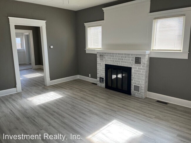 Building Photo - 3 br, 1 bath House - 1336 N Prospect Ave
