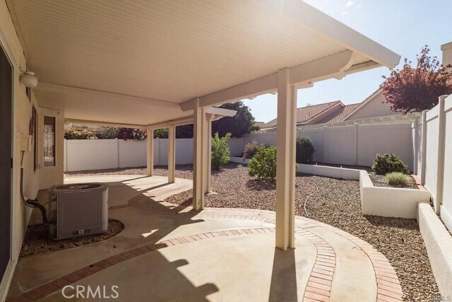 Foto del edificio - 1169 Bel Air Ct