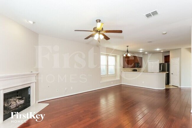 Building Photo - 8721 Corral Cir