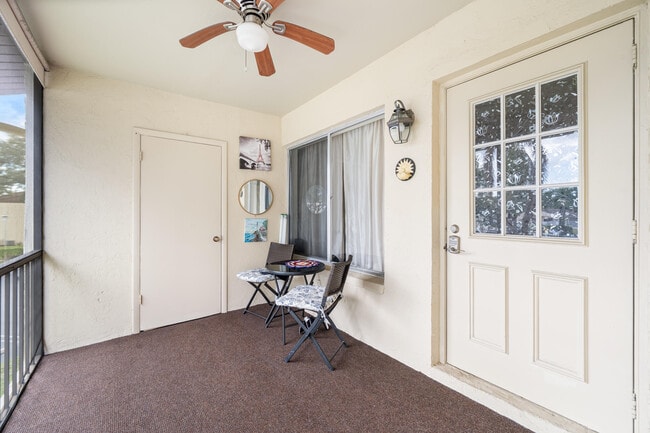 Building Photo - 112 Lake Pine Cir