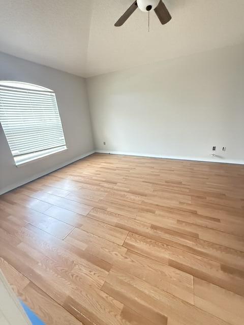 Foto del edificio - 443 SW Sadwick Ave