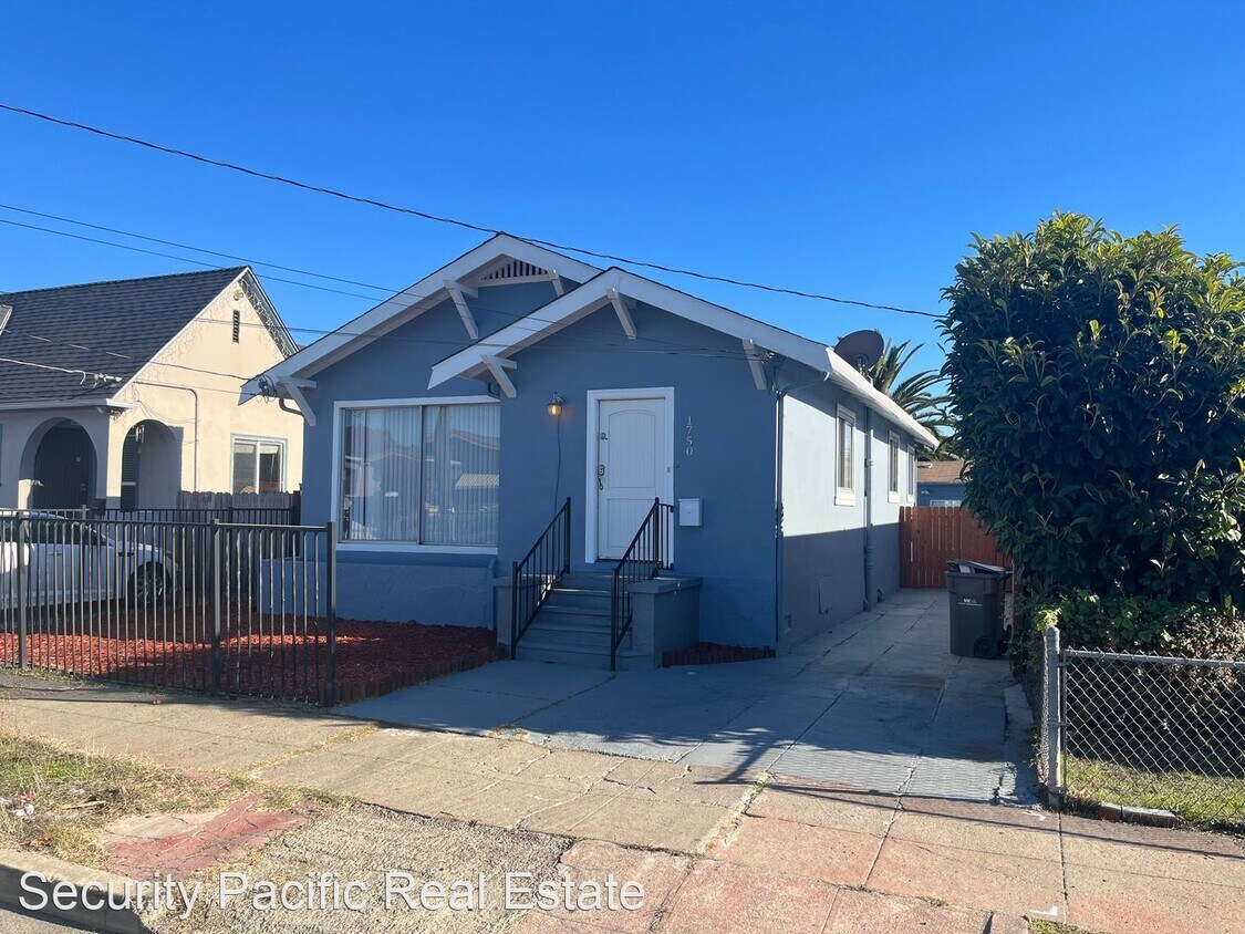 Primary Photo - 3 br, 2 bath House - 1750 68th Ave.