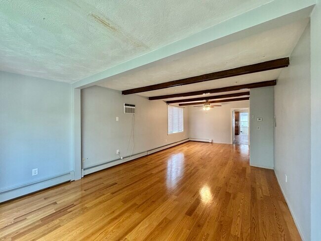Foto del edificio - 47 Estes St