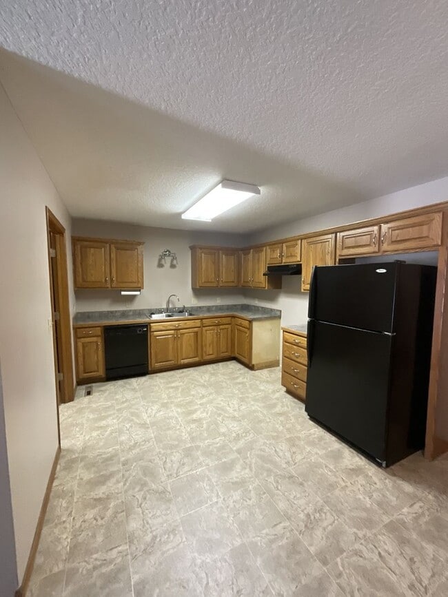 Foto del edificio - 719 E Madison St