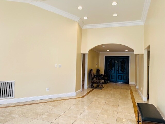 Foto del edificio - 6201 Corbin Ave