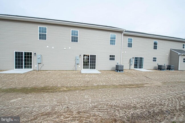 Building Photo - 242 Morgans Ct