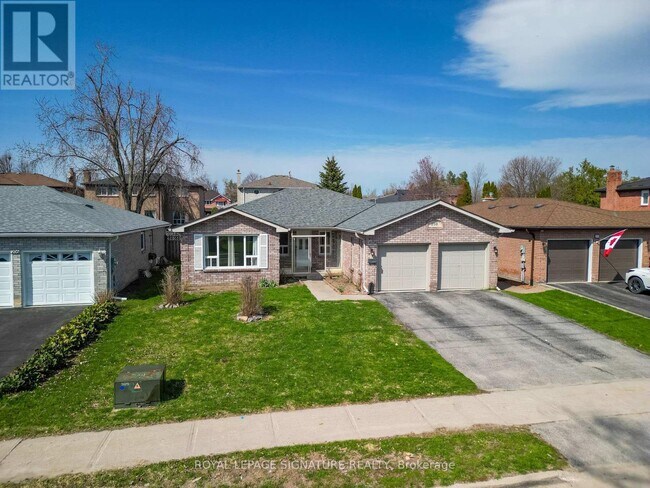 Photo du bâtiment - 208 Steel St