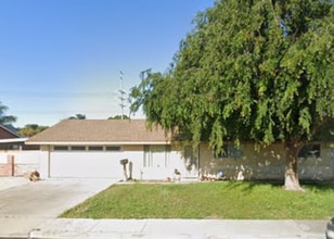 Building Photo - 737 Akers St
