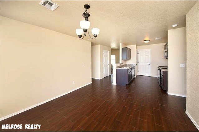 Building Photo - Clean, Cute, Cozy Home in Concorde Addition!