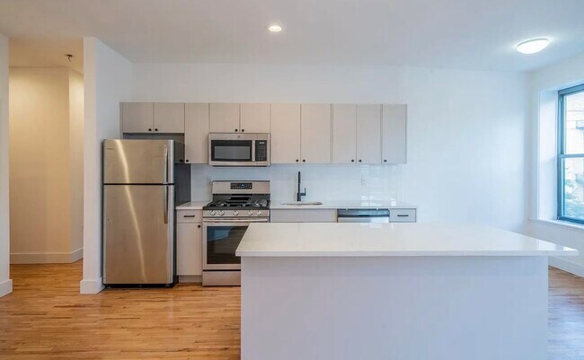 Foto del edificio - 1200 Washington St