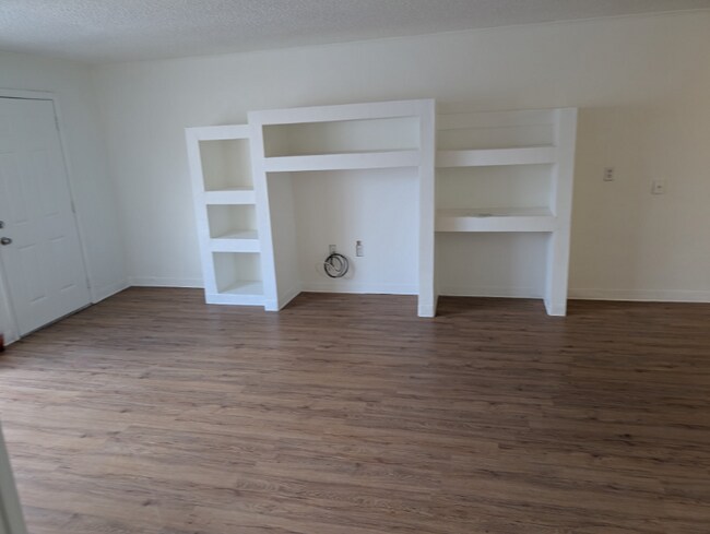 Foto del edificio - 3217 Jeffcott St