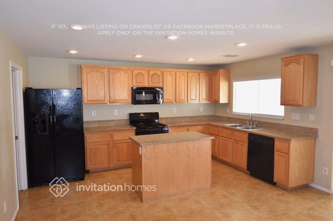 Building Photo - 8209 Cline Mountain St