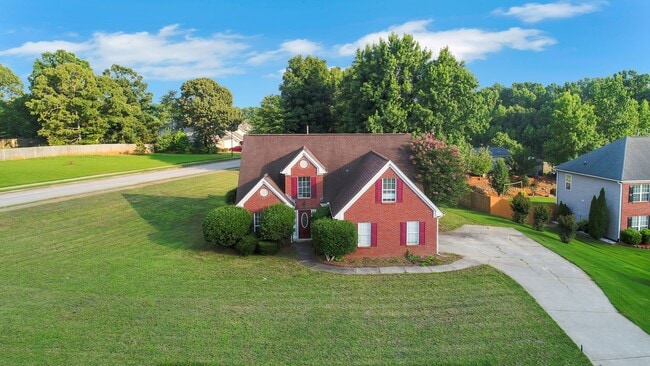 Building Photo - Spacious 4 Bedroom, 2.5 Bath Home on a Large Corner Lot in McDonough! ?