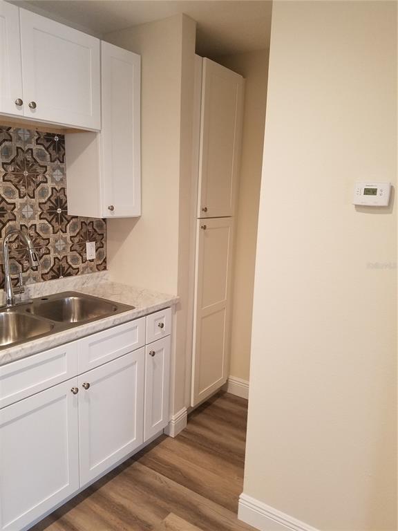 Building Photo - 505 Boxelder Ave