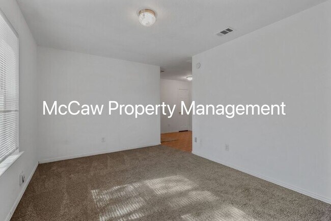 Building Photo - 4814 Flamingo Rd