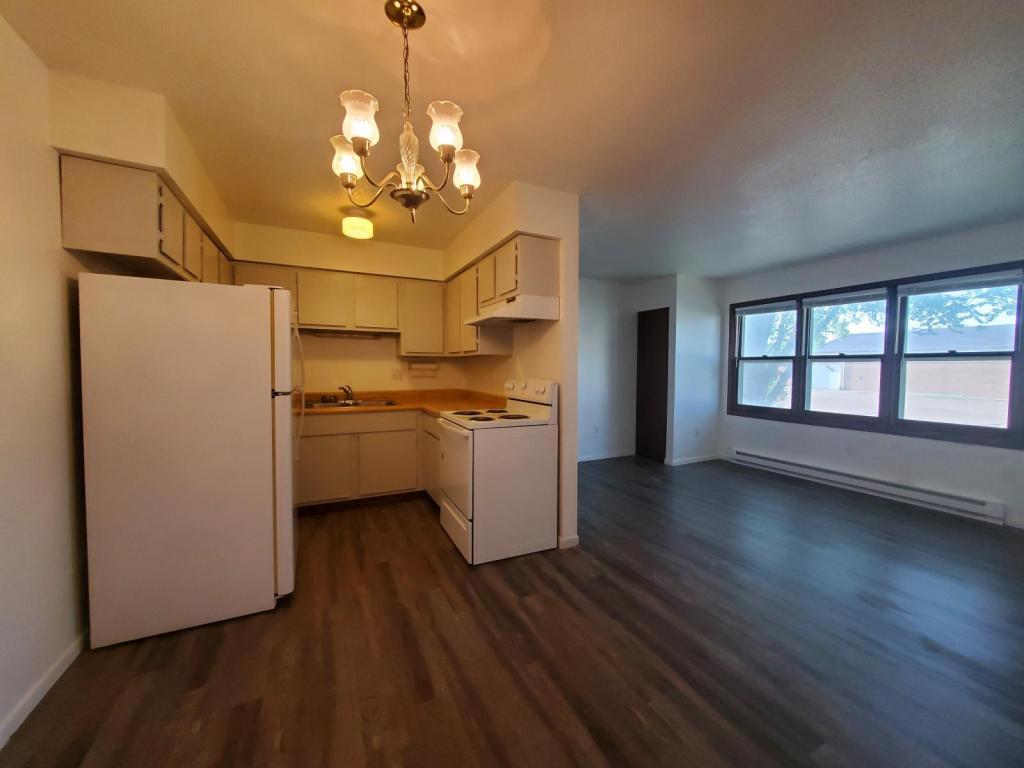 309 West Washington Ave 6, Howard SD 57349 House for Rent in Howard