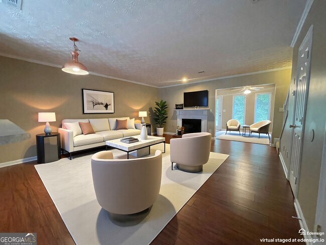 Foto del edificio - 2962 Stonecrest Ln