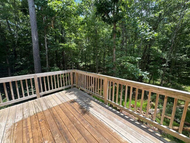 Foto del edificio - 3 bedroom/2.5 Bath End Unit Townhome in Ho...