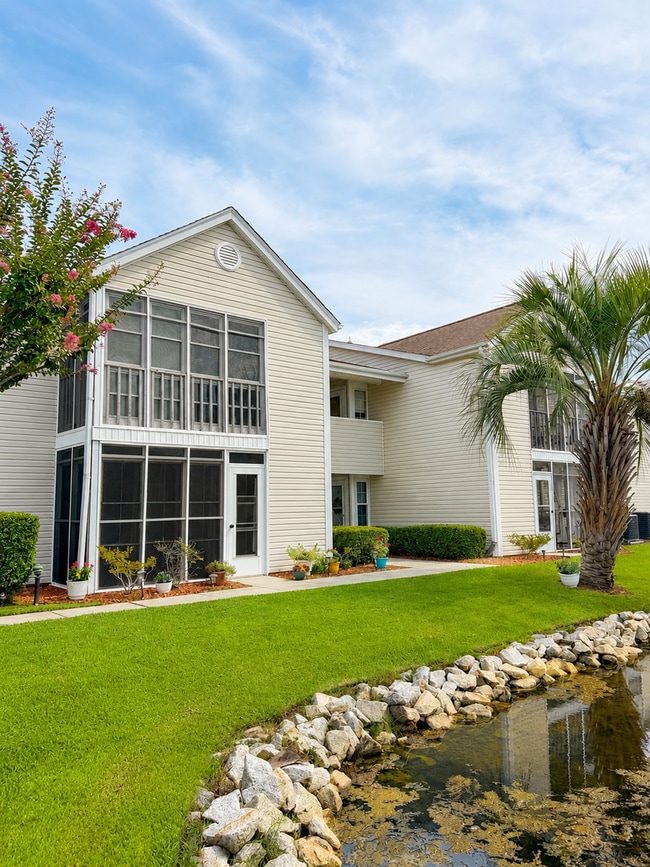 Building Photo - 2257 Huntingdon Dr