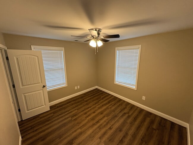 Bedroom - 3 Dixie Ave