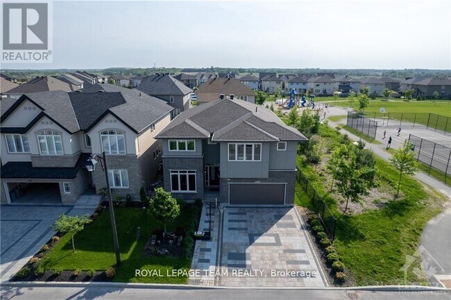 Building Photo - 512 Breccia Heights