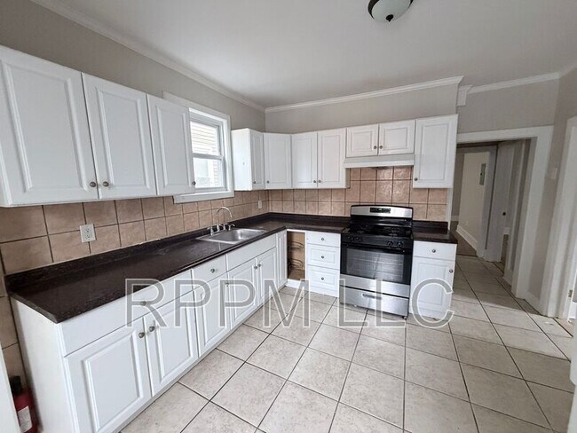 Foto del edificio - 106 N 16th St