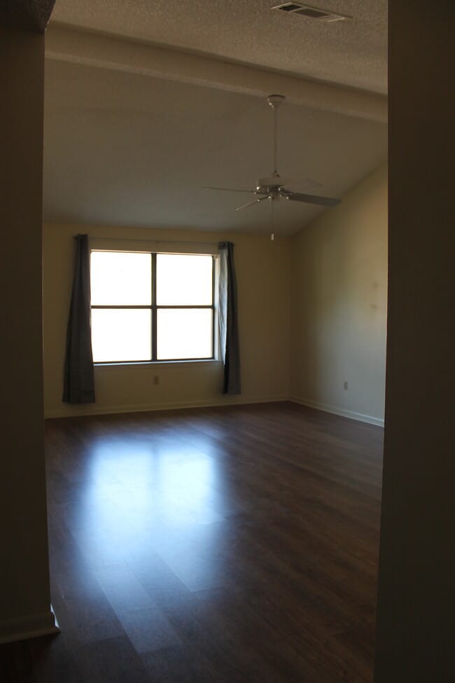 Building Photo - 5323 Blair Ln