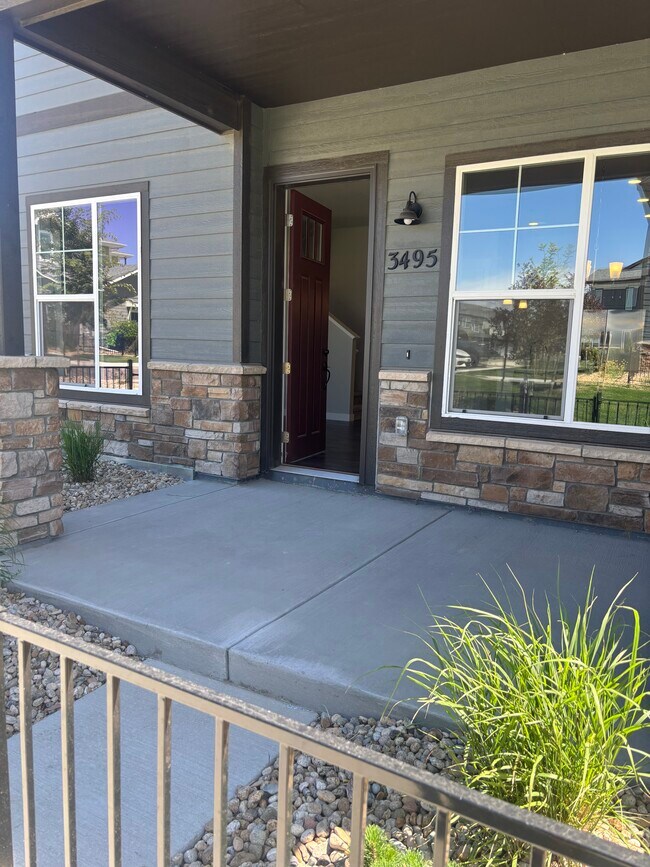 Foto del edificio - 3495 Grayling Dr