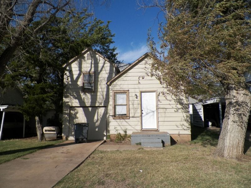 Primary Photo - 503 SW 16th St