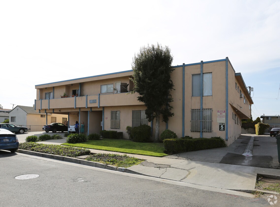 Foto del edificio - Culver Apartment's