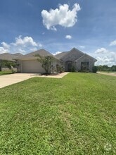 Building Photo - 1502 Arcadia Ln