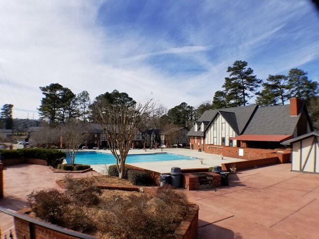 Foto del edificio - 6851 Roswell Rd NE
