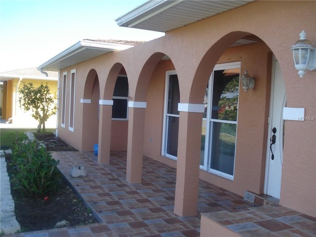 Foto del edificio - 6437 Otis Rd
