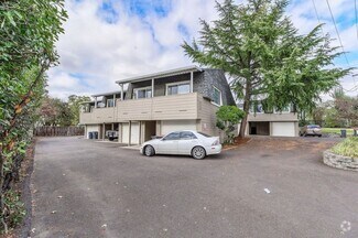 Building Photo - 1769 Crater Lake Ave