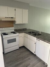 Building Photo - 222 Lanier Dr