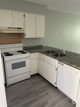 Building Photo - 222 Lanier Dr