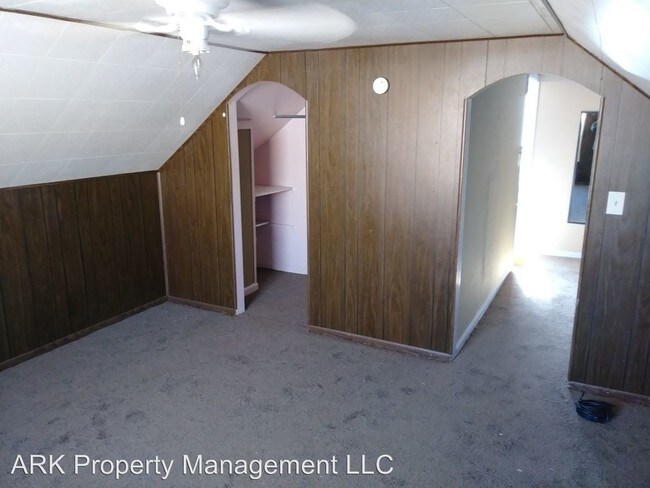 Building Photo - 3 br, 1 bath House - 8276 Westwood