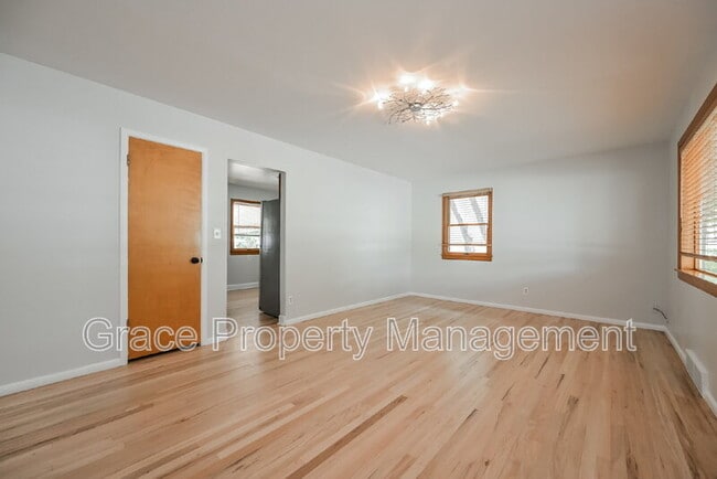 Photo - 2610 S Gaylord St House