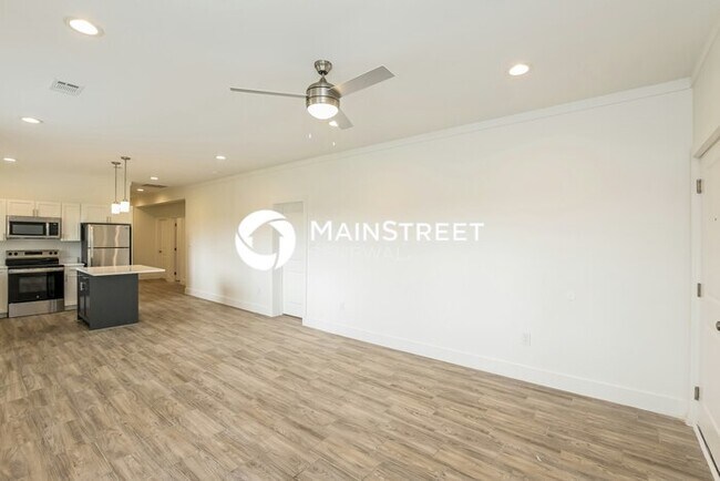 Building Photo - 4 Bedroom Pet-Friendly Home in Houston, TX...