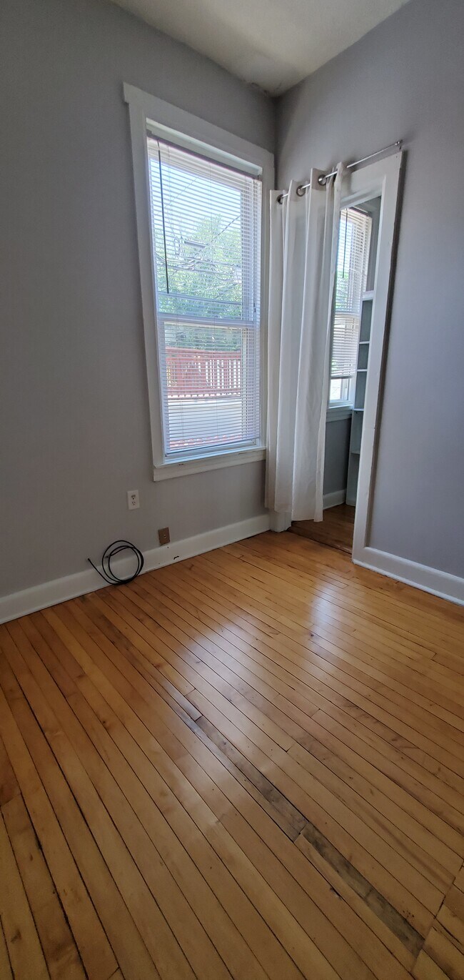 Foto del edificio - 2069 N Leavitt St