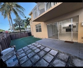 Building Photo - 4330 NW 79th Ave