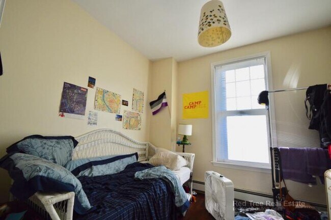Foto del edificio - 4 bedroom in Boston MA 02128