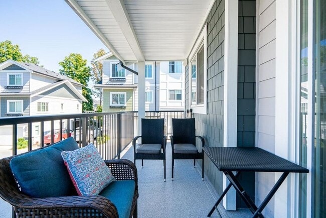 Building Photo - 6188-141 141 St