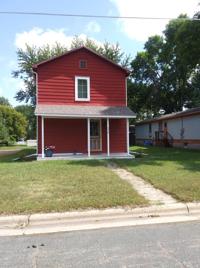 Front view - 216 East St.