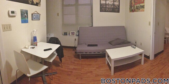 Foto del edificio - 81 Essex St