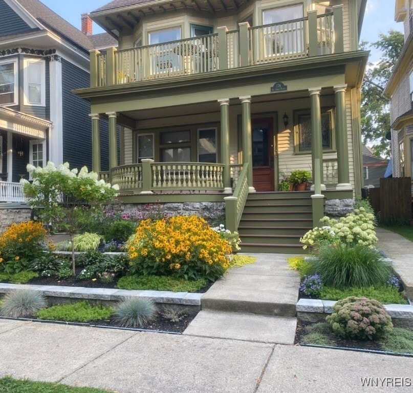 Primary Photo - 176 St James Pl