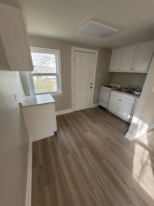 Foto del edificio - 1332 Hillcrest Ave